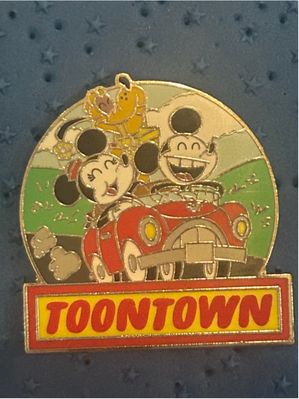 Disney Toontown Mickey Minnie Pluto Pin